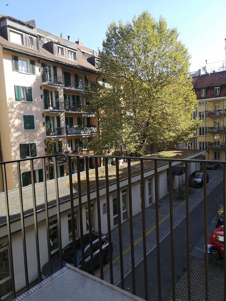 3 rooms apartment, photo 1 of 8