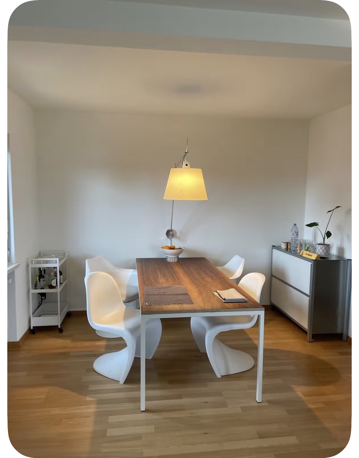 4 rooms apartment, photo 1 of 10