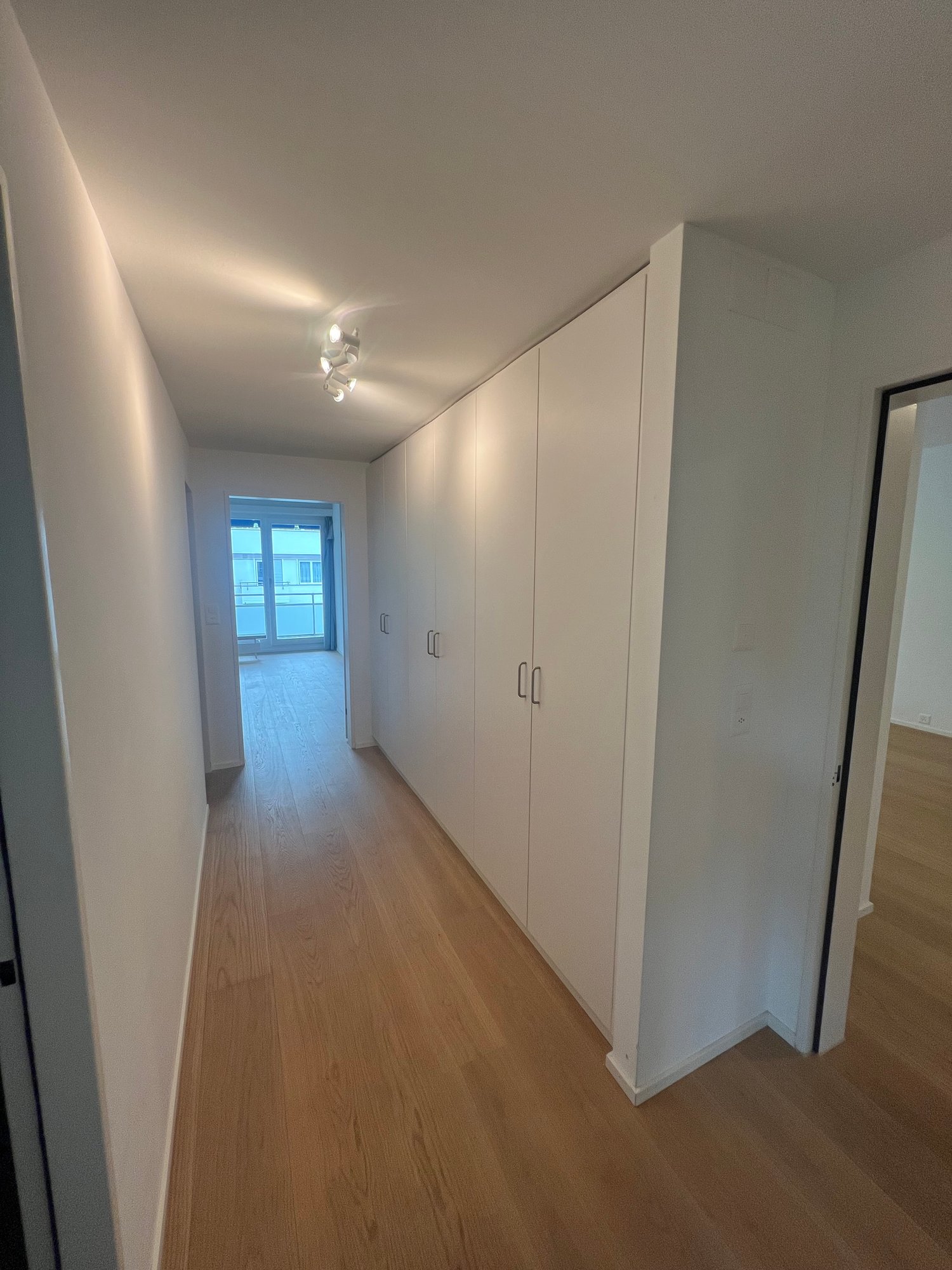 3 rooms apartment, photo 9 of 10