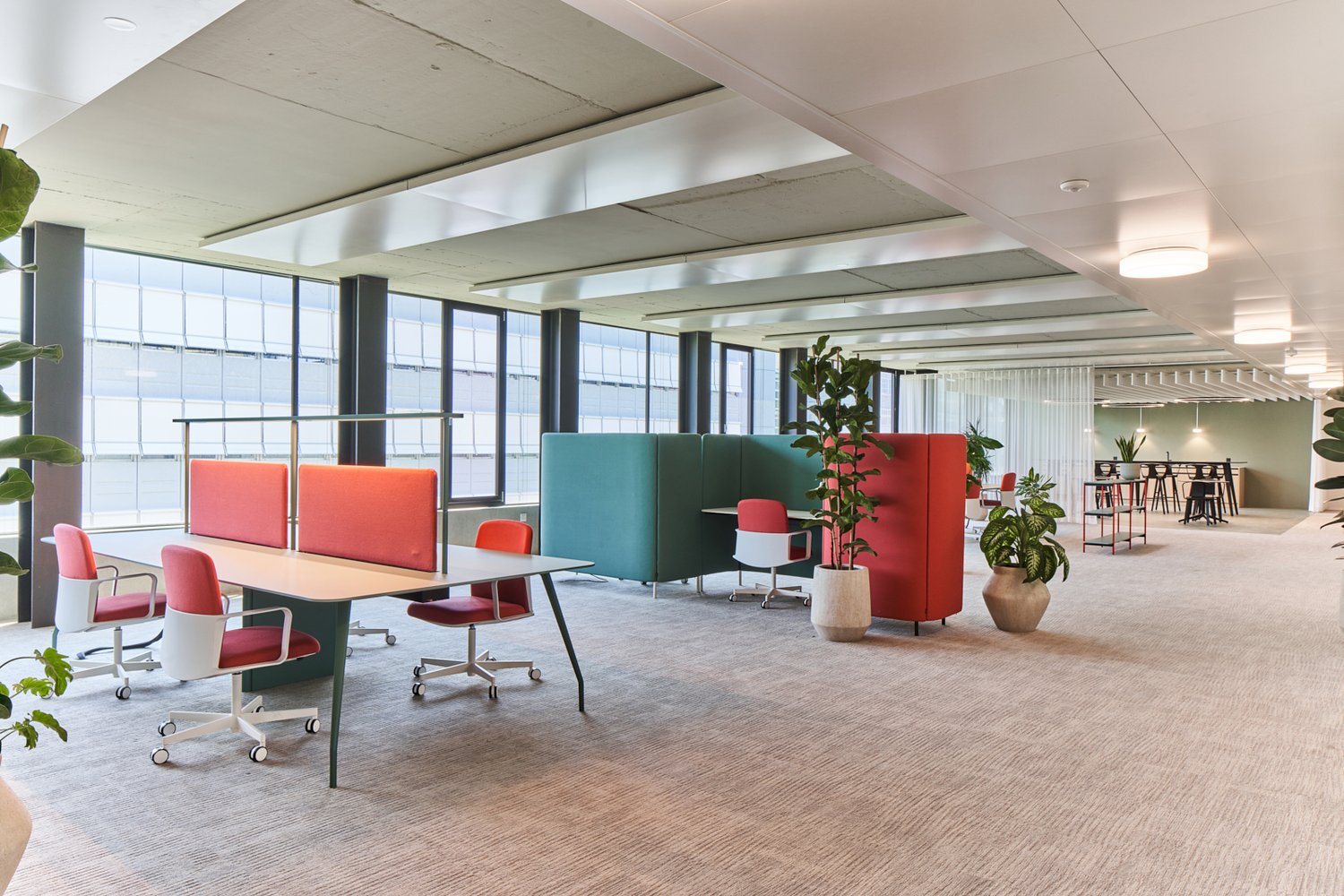420m² office