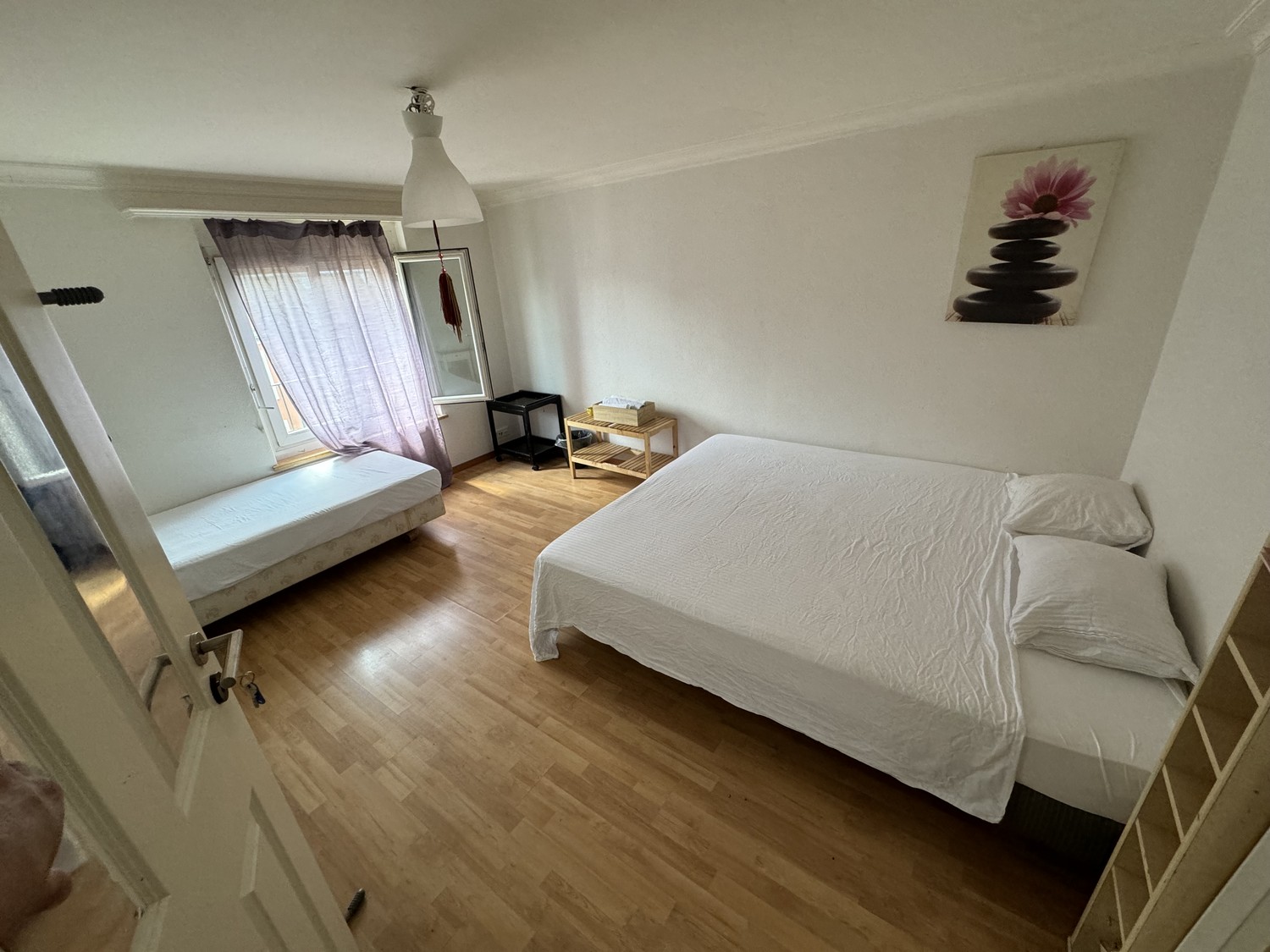 Chambre dans un appartement partagé