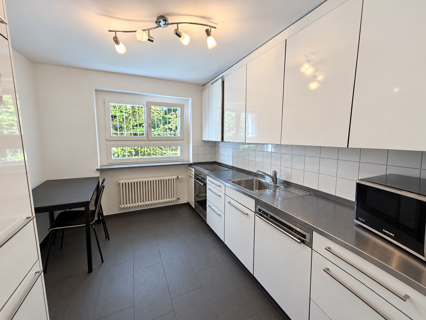 4 rooms apartment