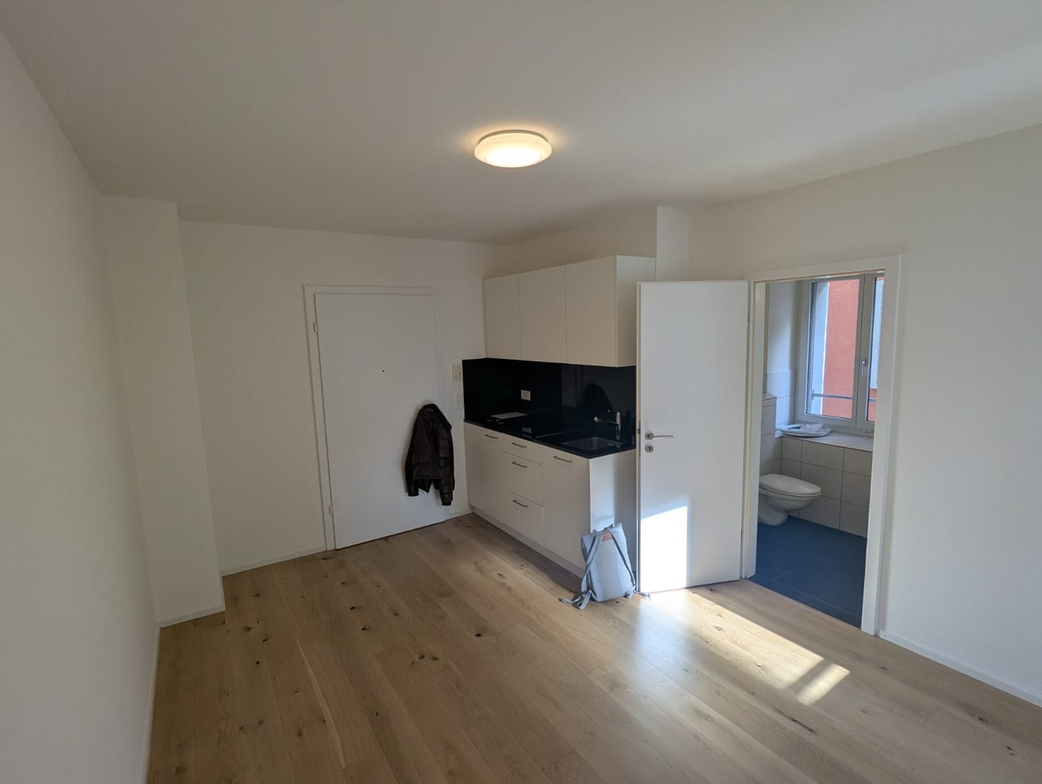2 room apartment, photo 2 of 4