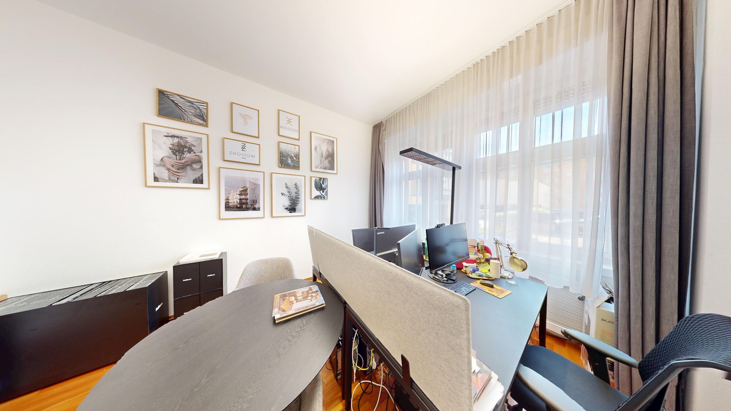 87m² office