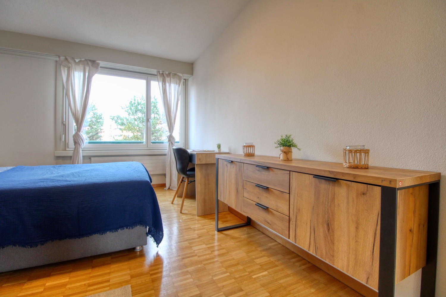 1 room single room, photo 1 of 10