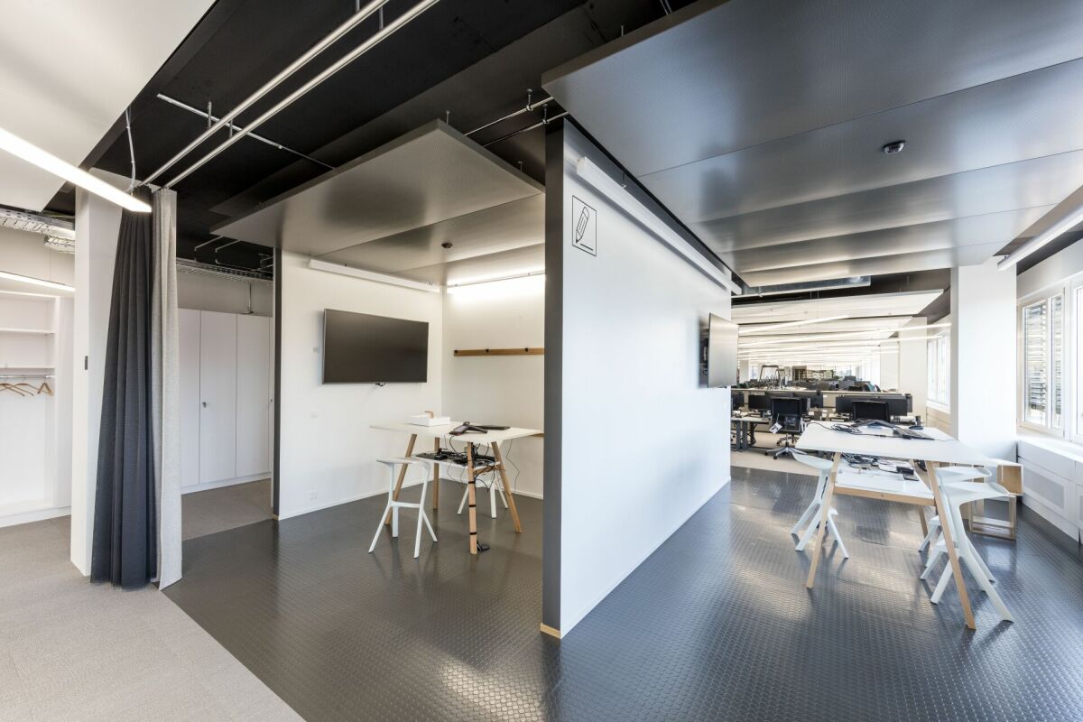 3500m² office