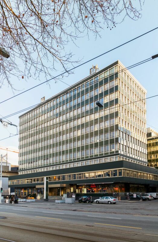 3500m² office