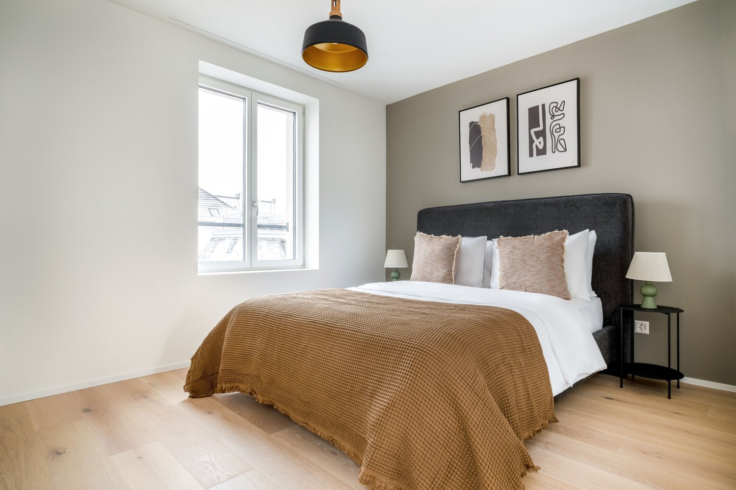 2 rooms furnished flat