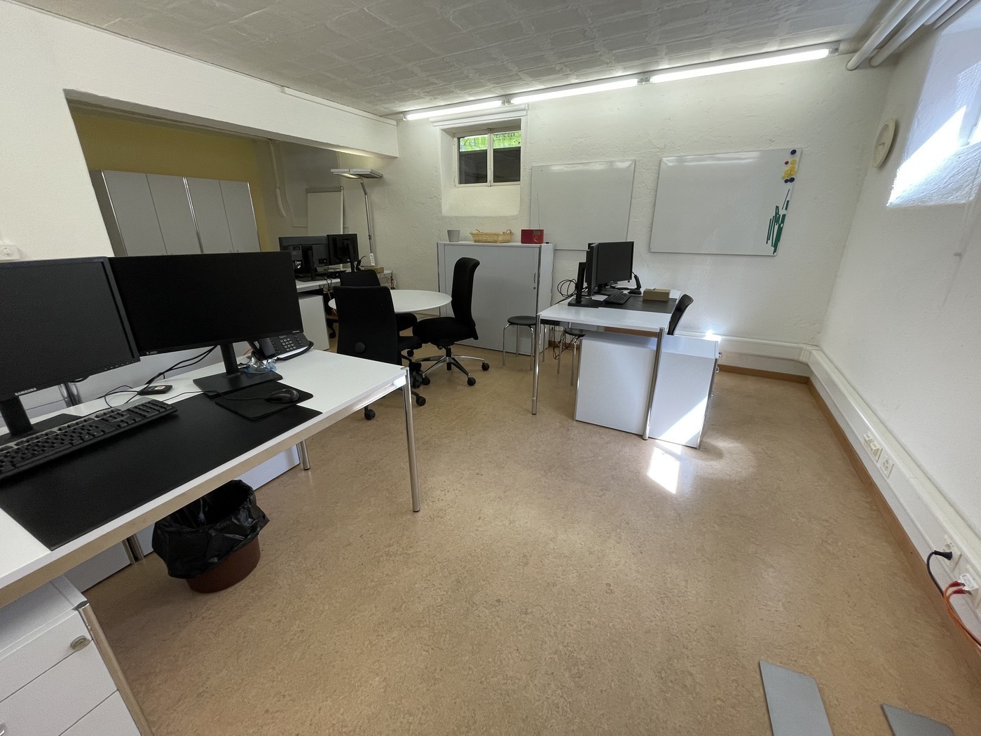 112m² office