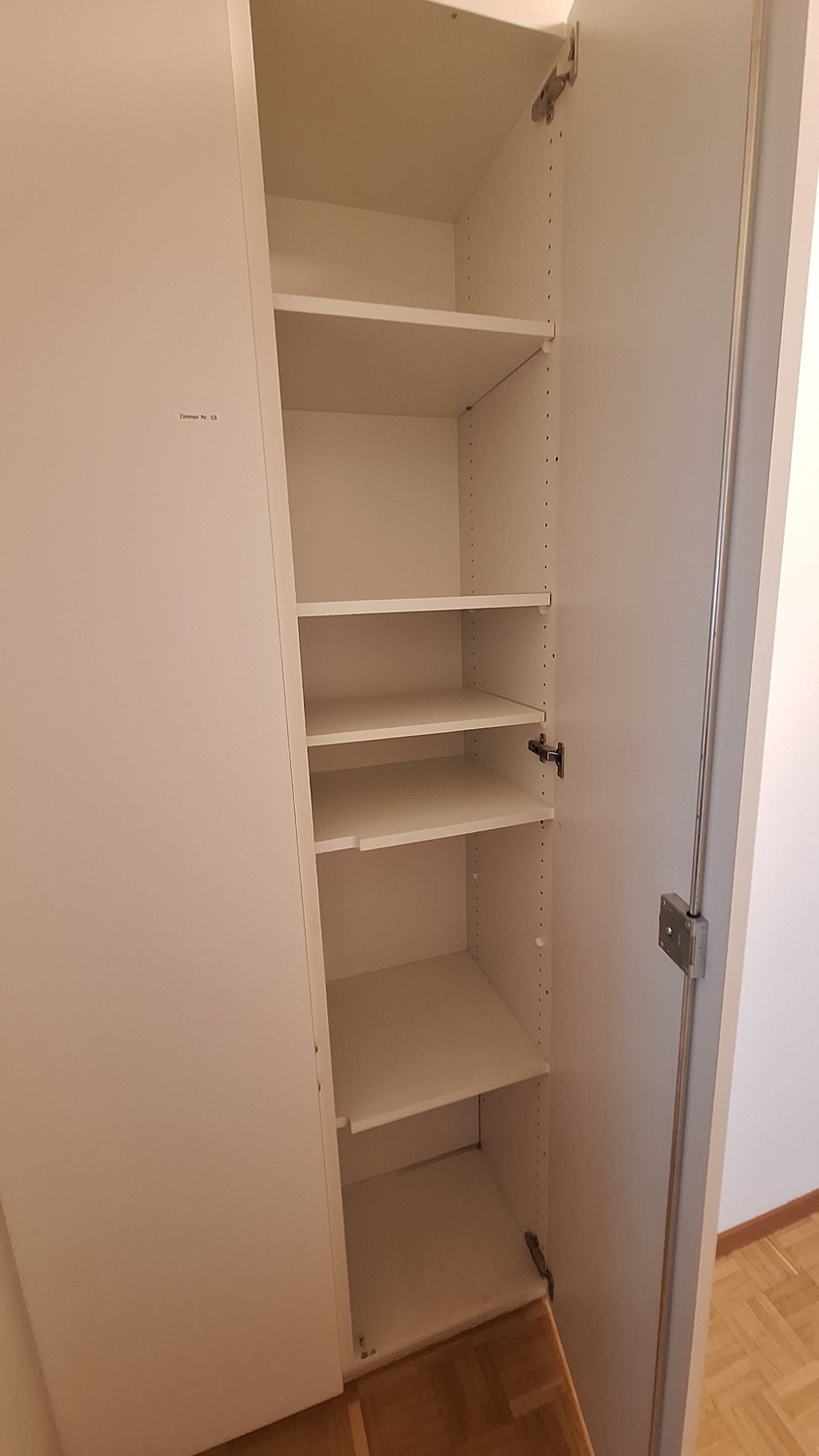 Room in a shared flat, photo 9 of 10