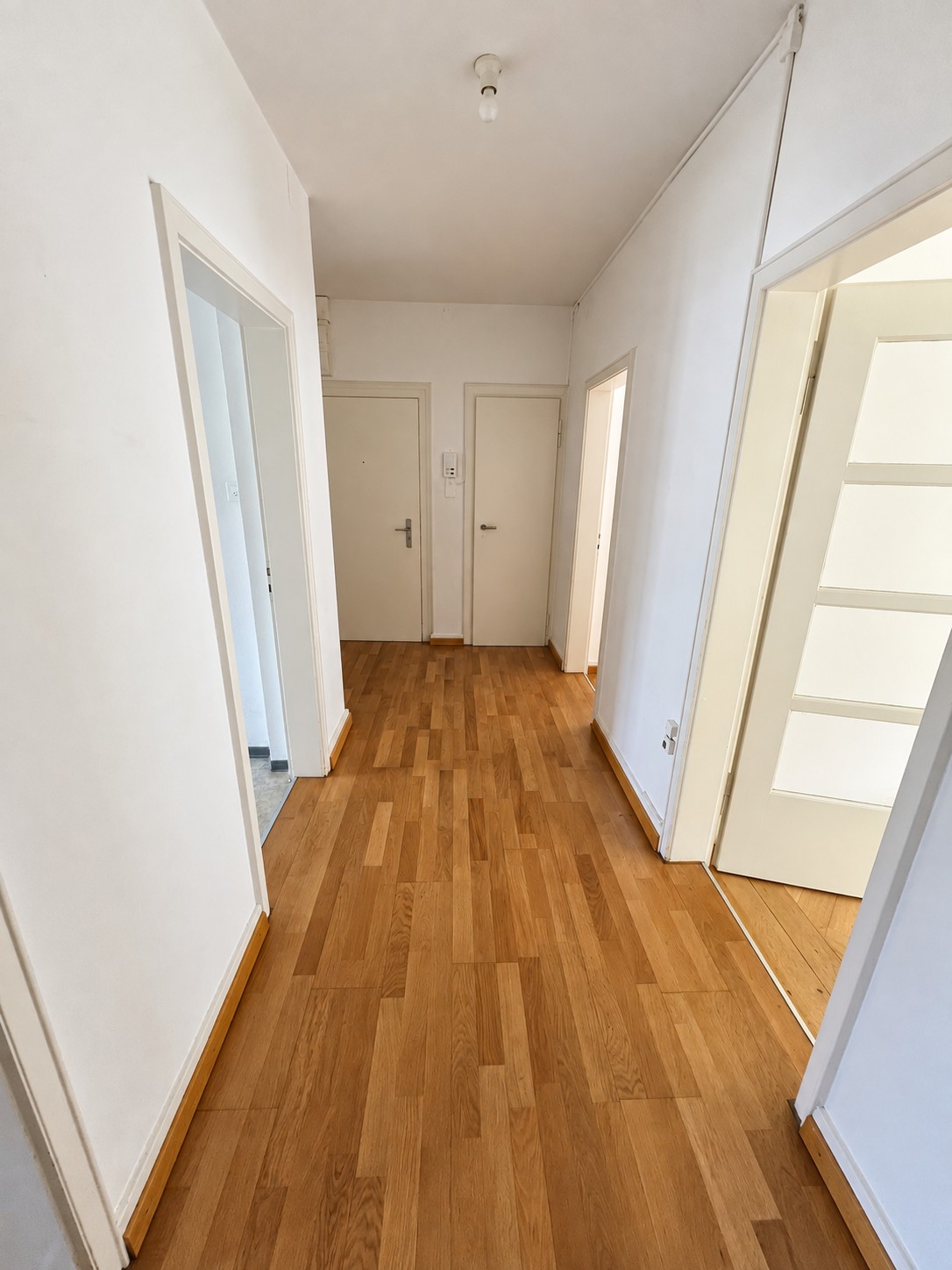 3 rooms apartment, photo 3 of 10