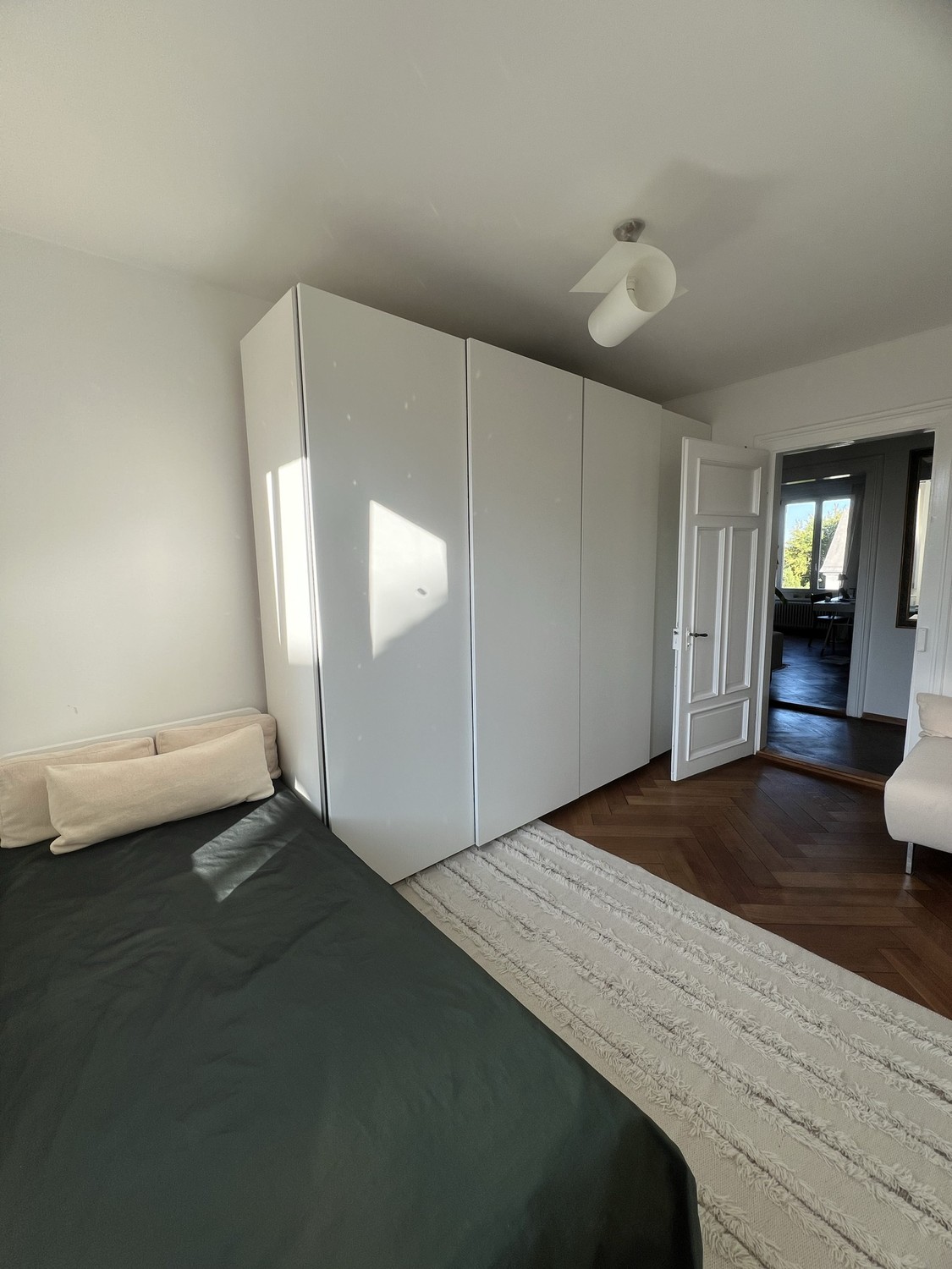 Möbliertes Zimmer im Seefeld – ruhig, hell, nahe am See, photo 4 of 7
