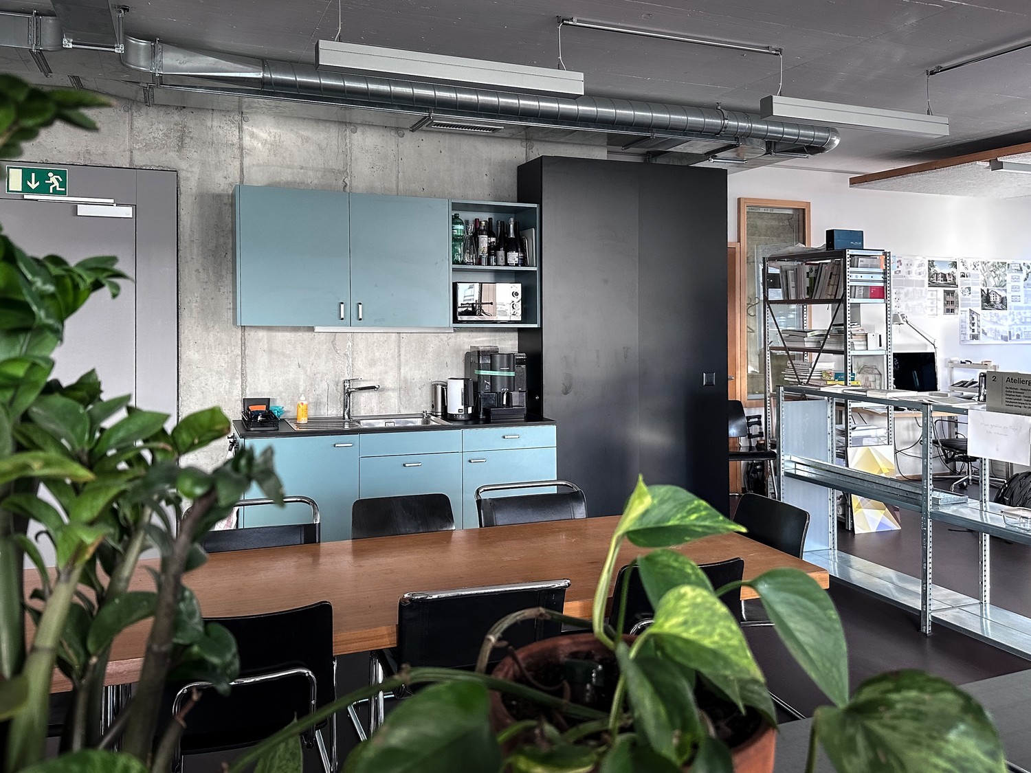 10m² office