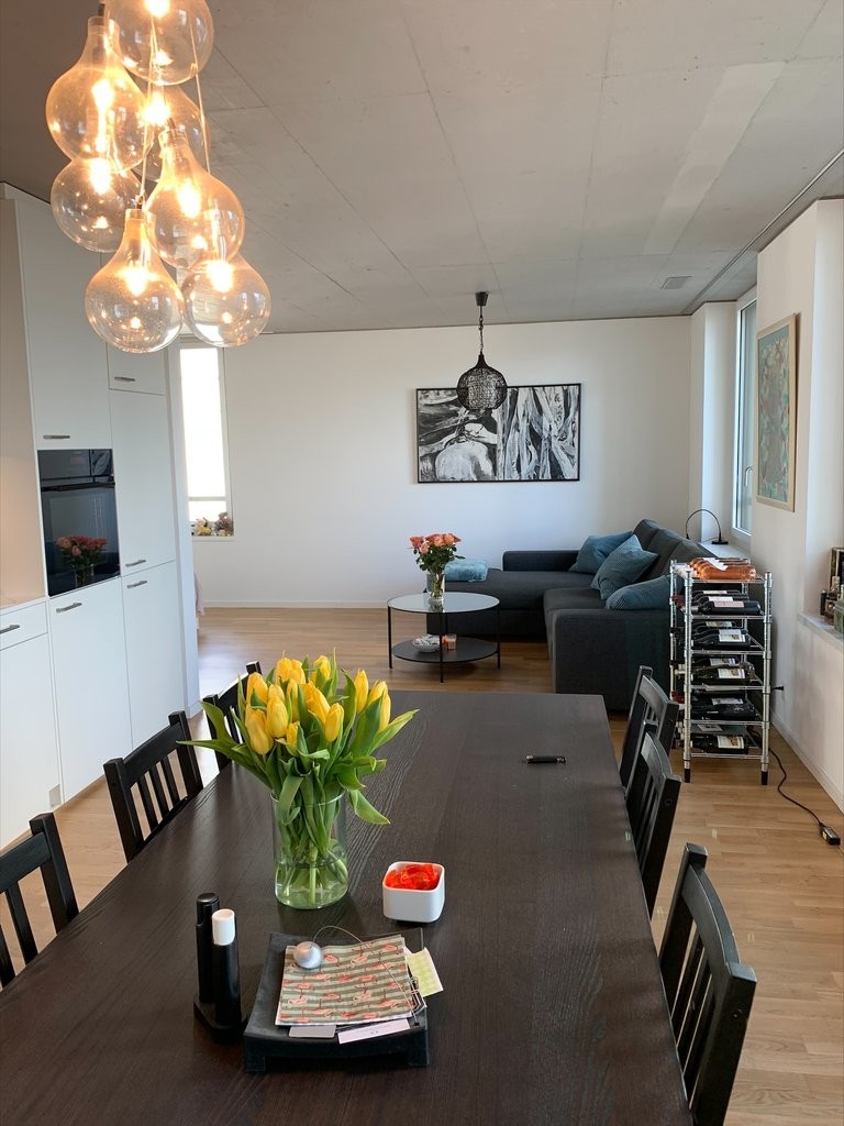 1 room loft, photo 2 of 5