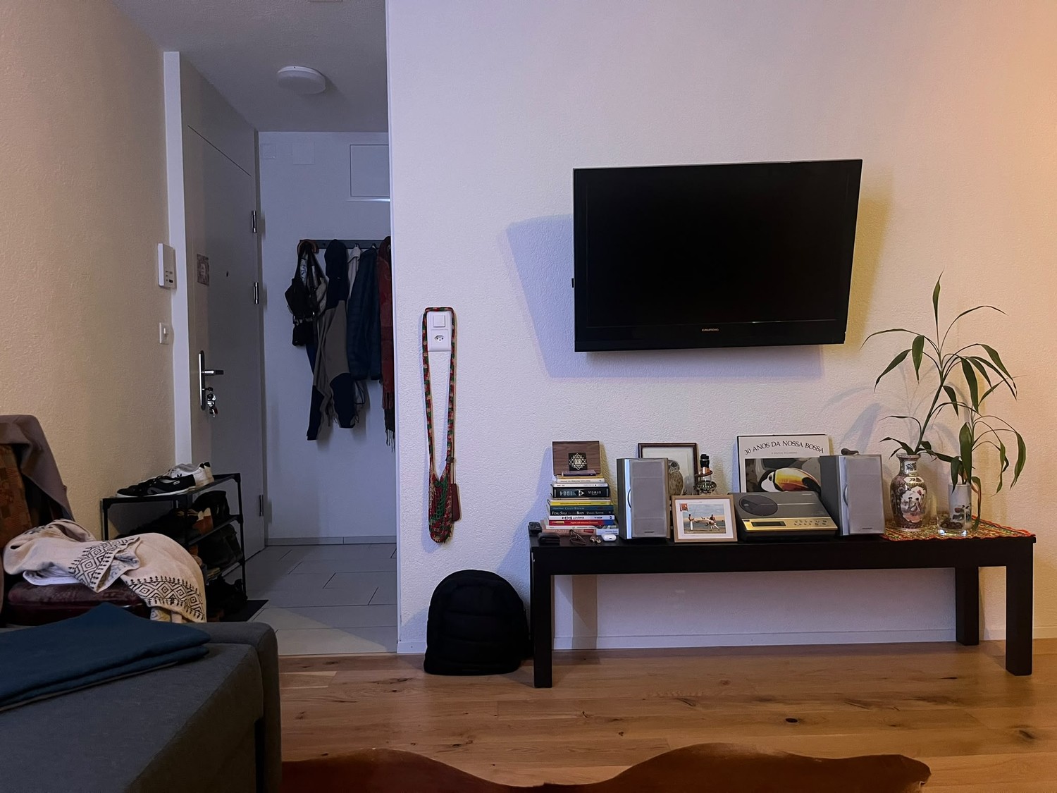 2 room apartment, photo 3 of 6