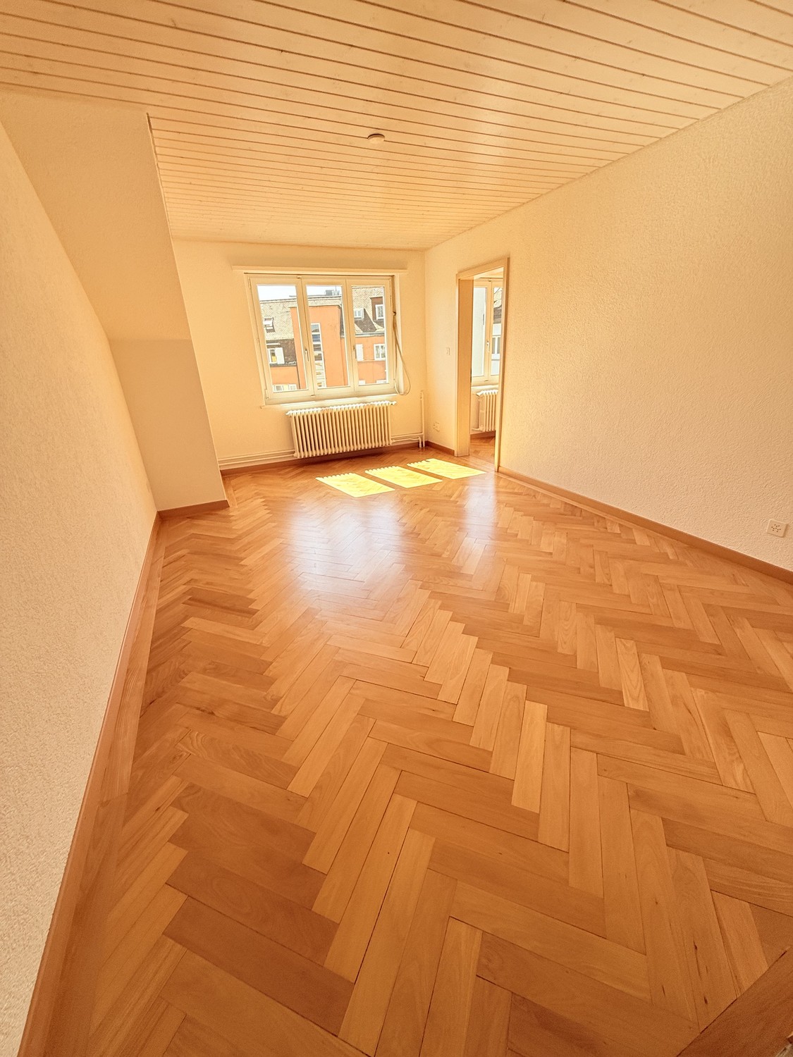 4 rooms apartment, photo 1 of 7
