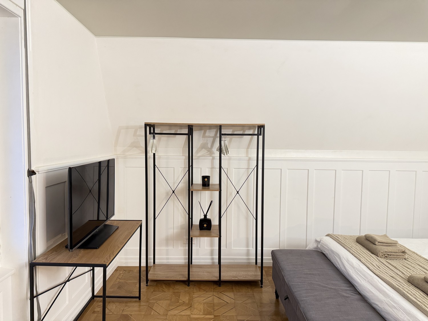 Chambre dans un appartement partagé