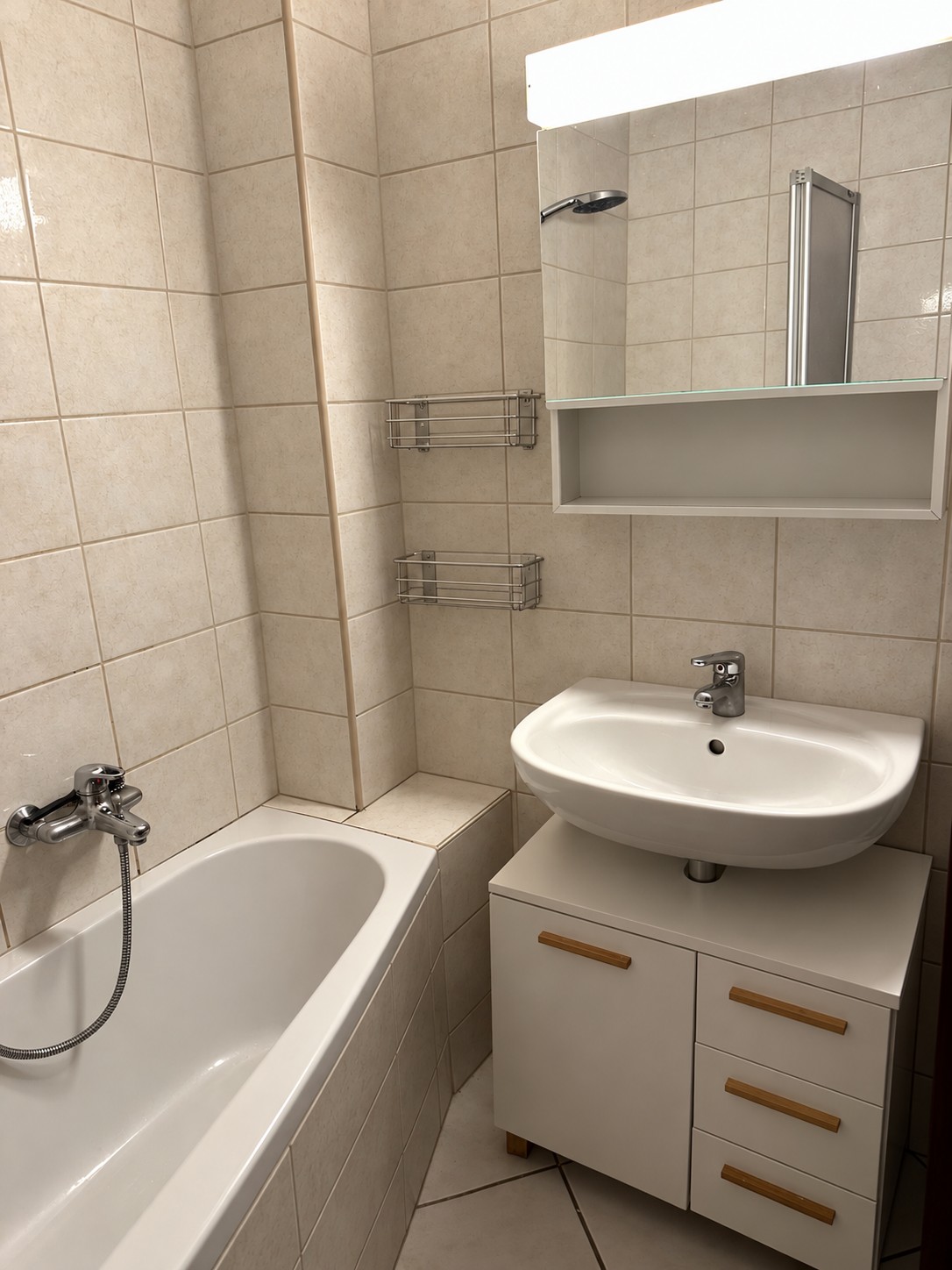 4 rooms apartment, photo 3 of 4