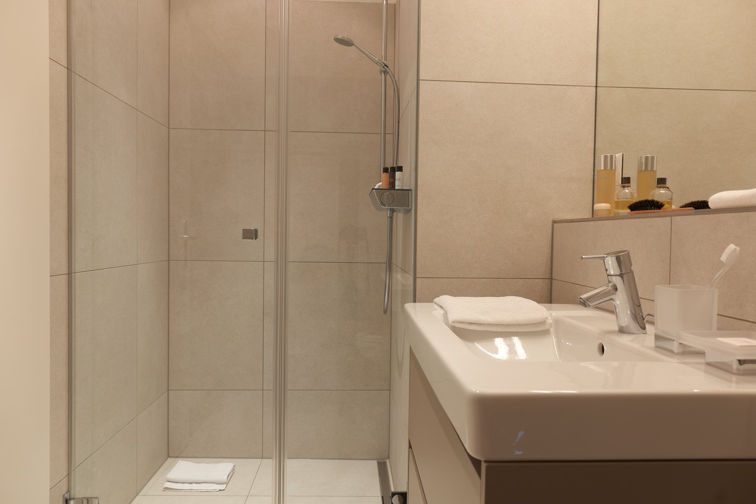 1 room apartment