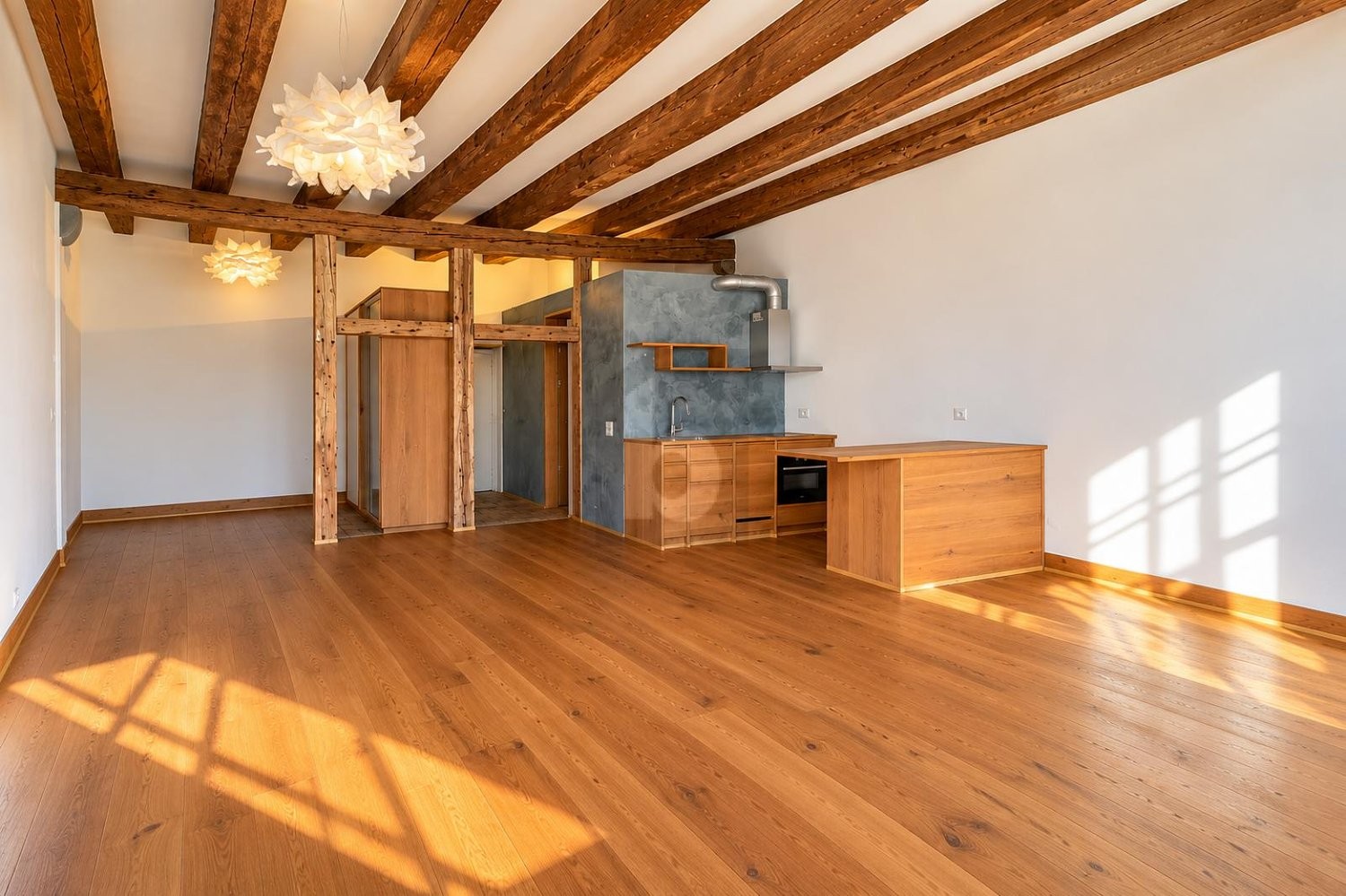 2 room apartment, photo 1 of 4