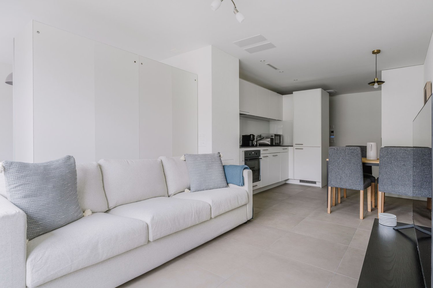 2 ½ rooms furnished flat, photo 2 of 10