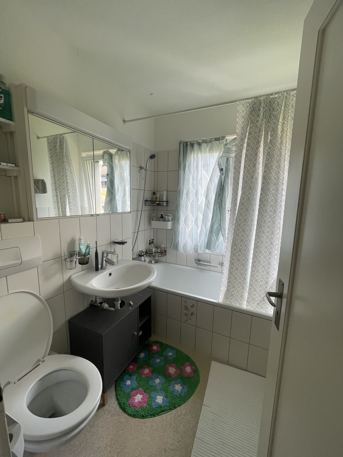 Chambre dans un appartement partagé