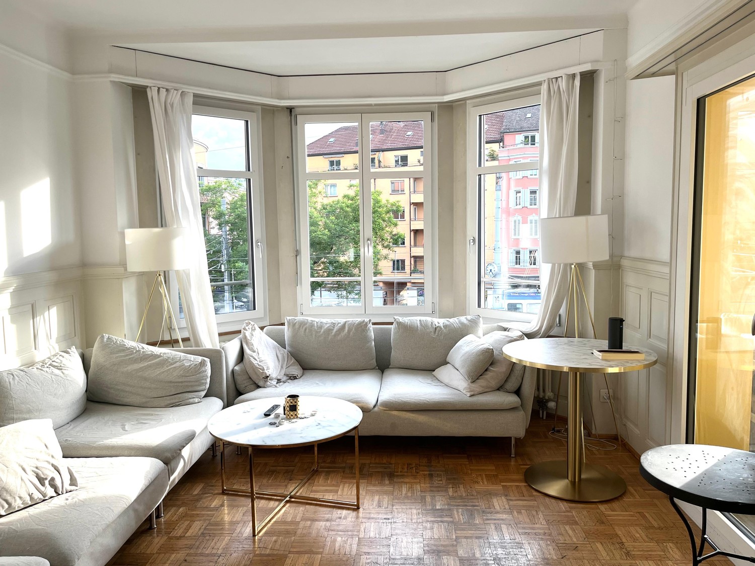 Chambre dans un appartement partagé
