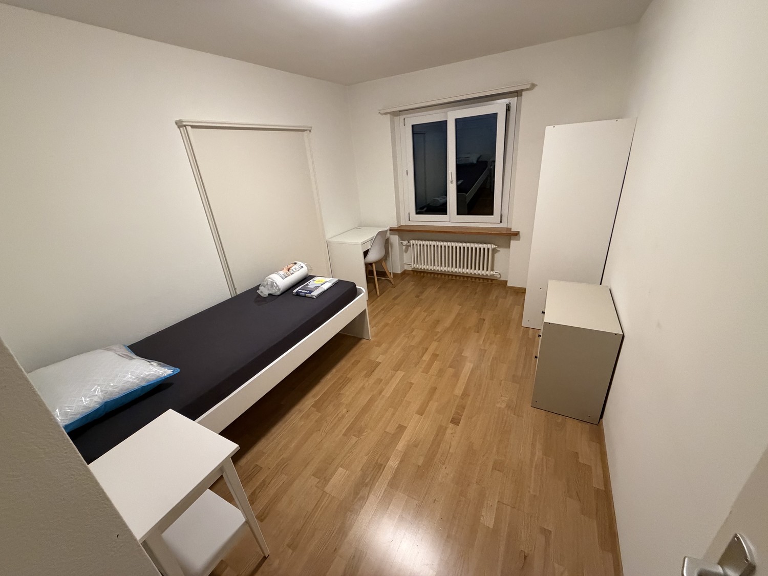 Chambre dans un appartement partagé