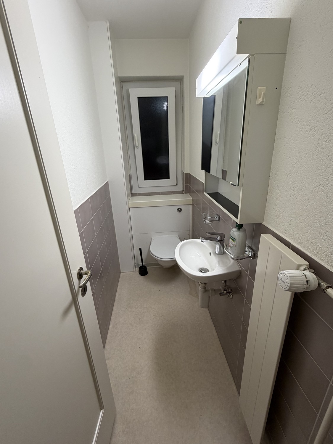 Chambre dans un appartement partagé