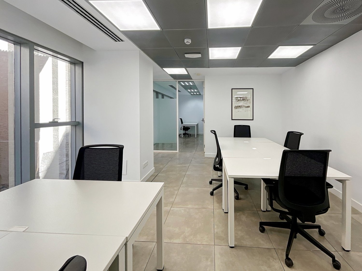 150m² office