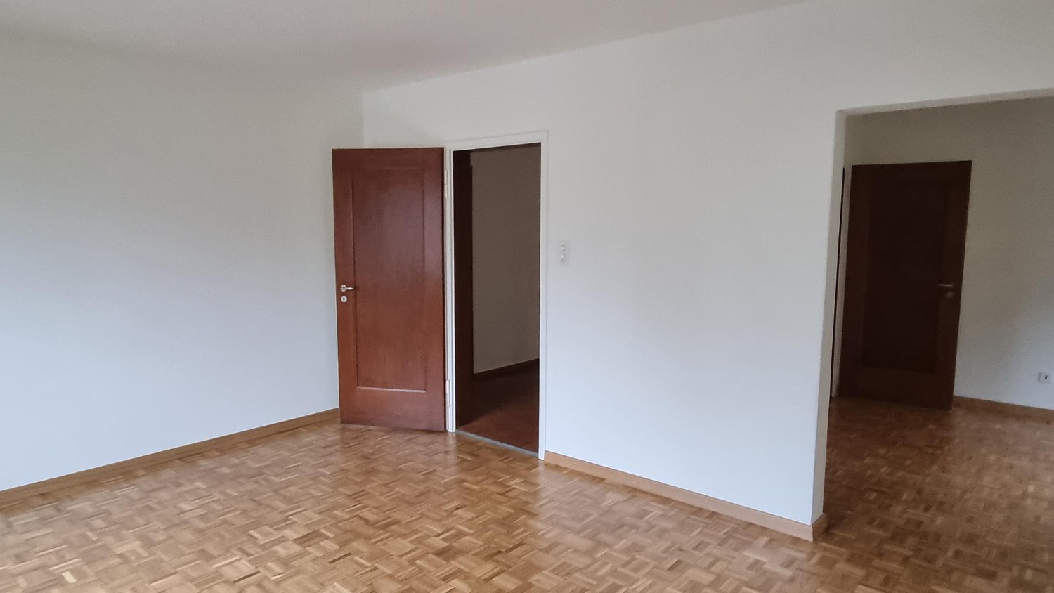 3 rooms apartment, photo 3 of 10