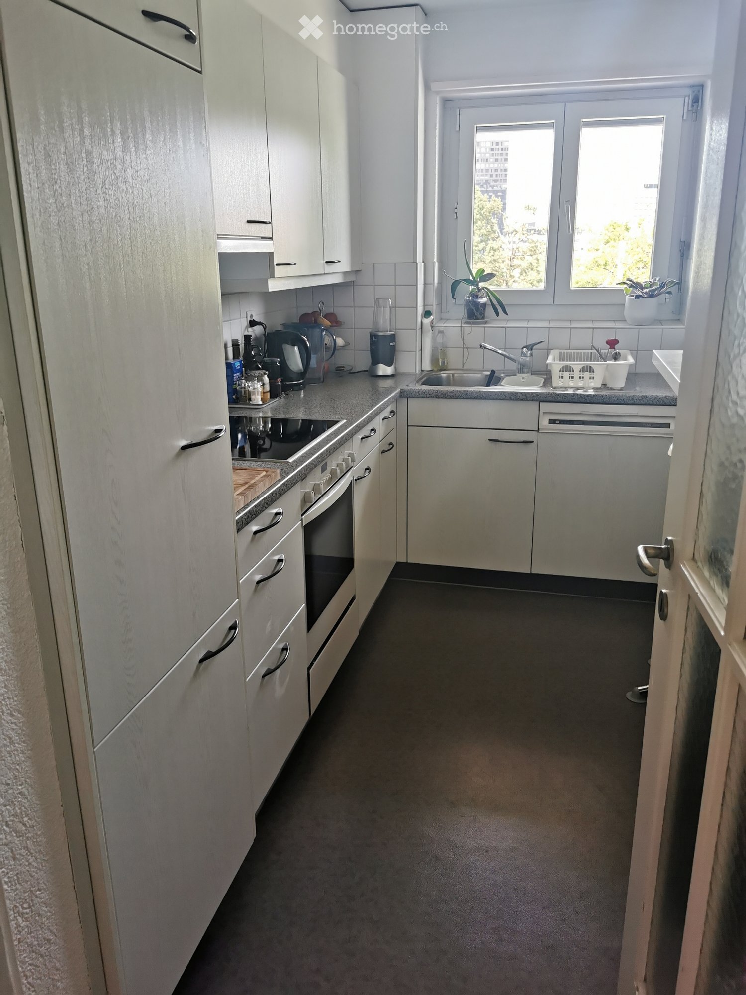 1 room single room