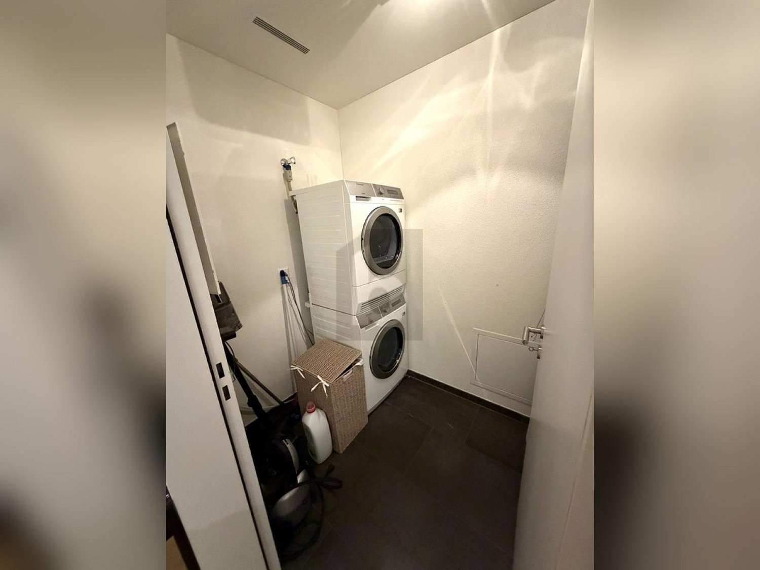 2 ½ rooms furnished flat, photo 3 of 3