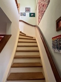 5 rooms furnished flat
