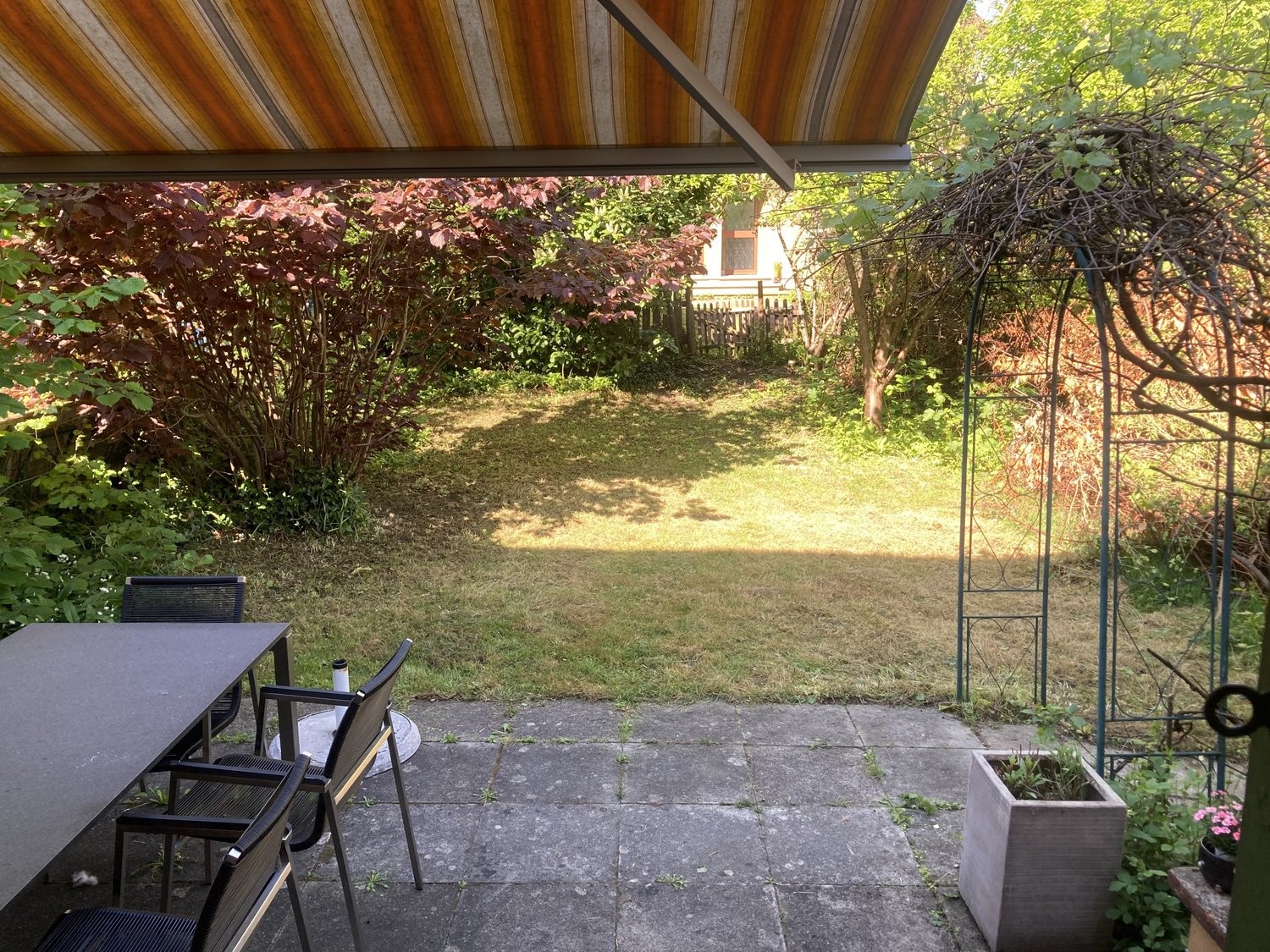 3 rooms furnished flat