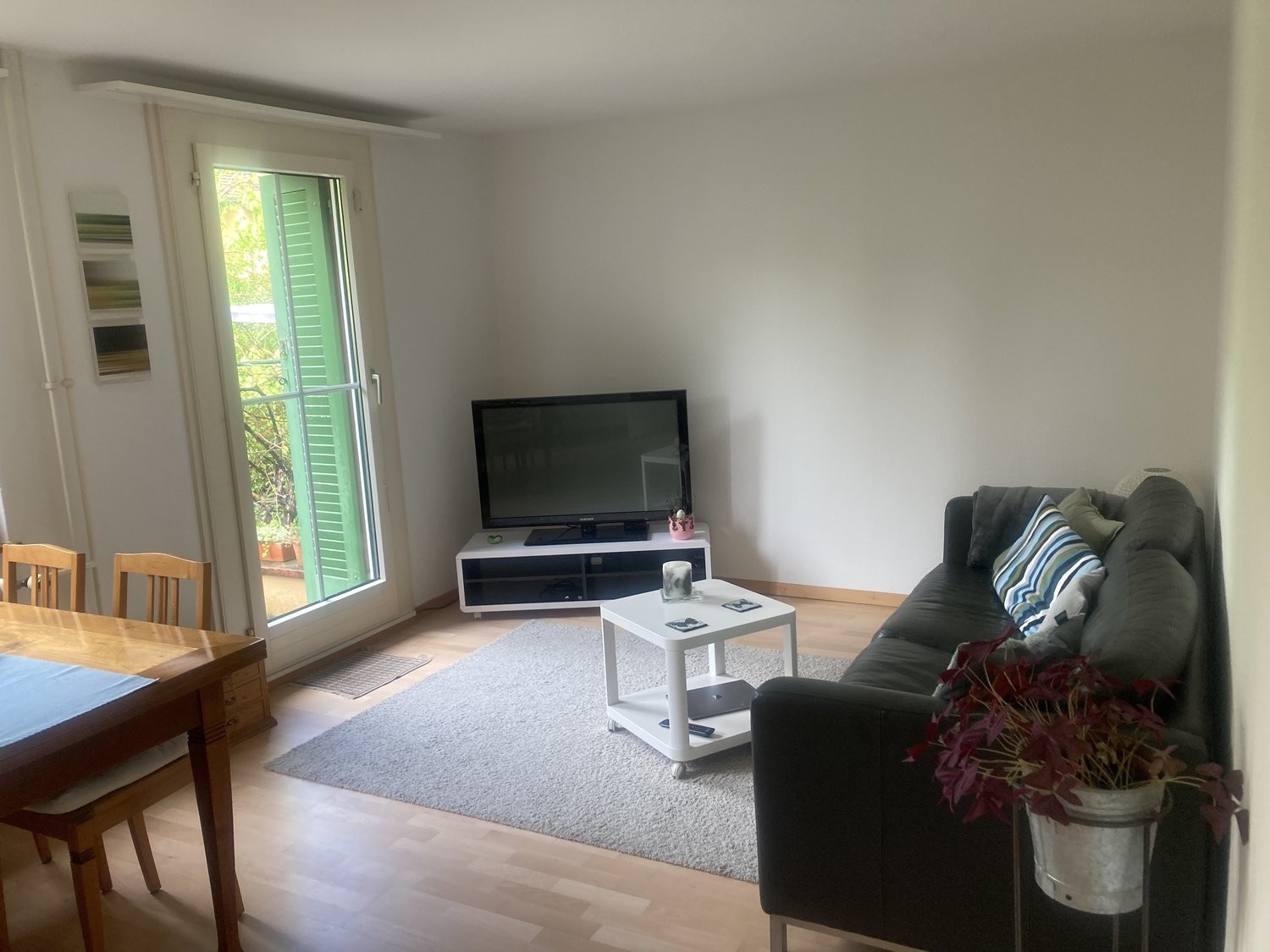 3 rooms furnished flat