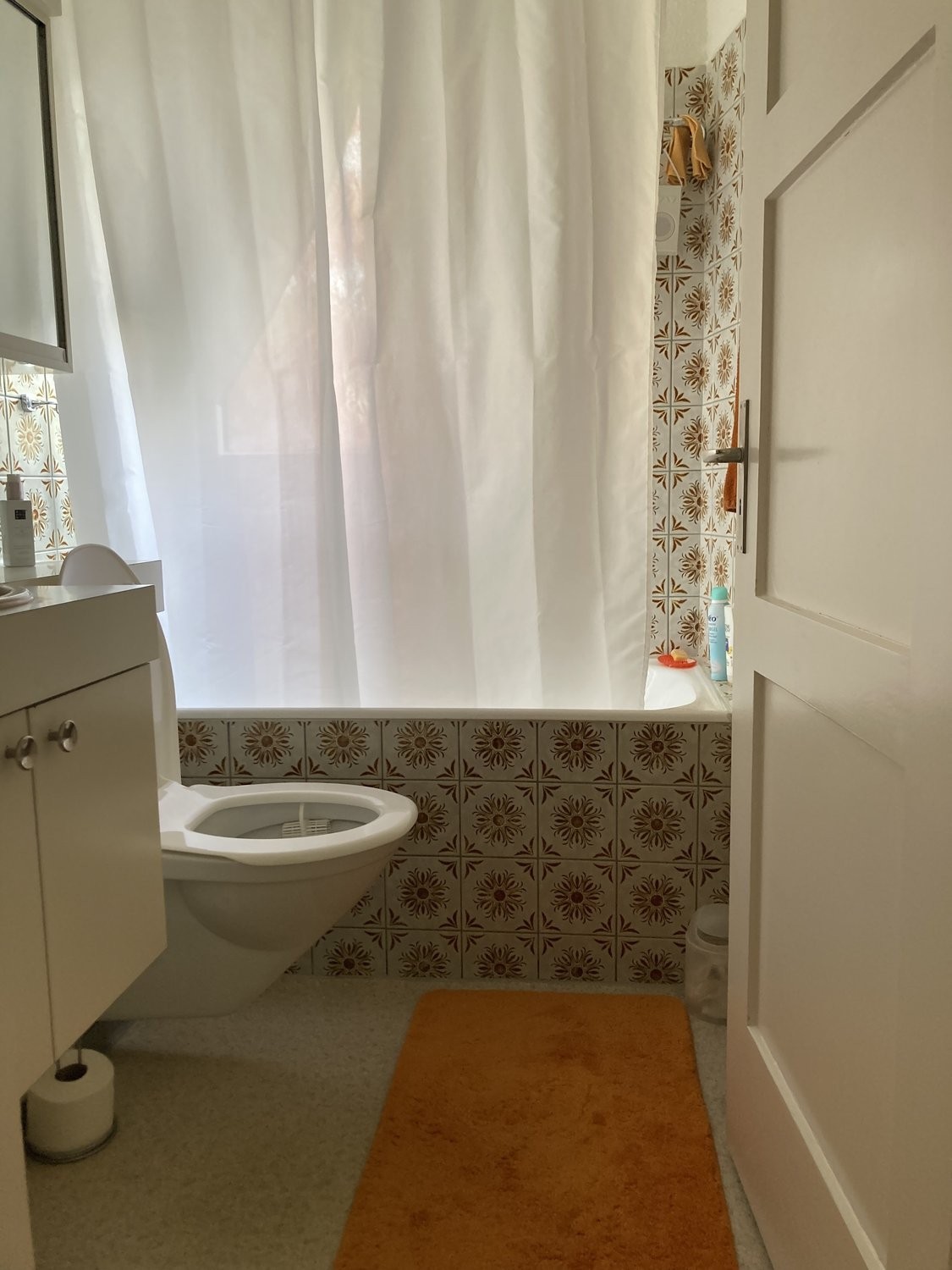 3 rooms furnished flat