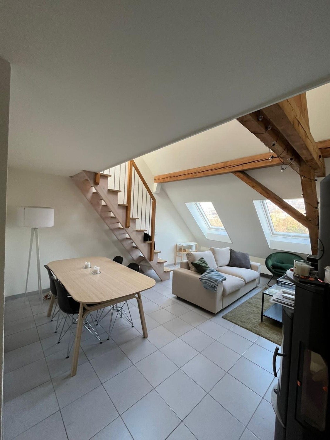Chambre dans un appartement partagé